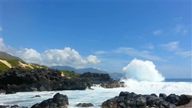 Oahu_Crashing_Surf