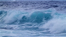 4K Ocean Waves
