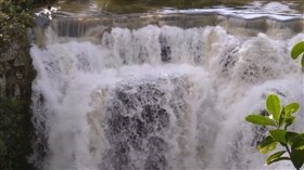 Waterfall_Zoomed